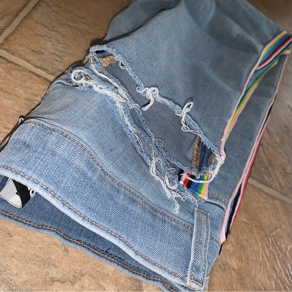 Express High Rise Jeans - Picture 12 of 14